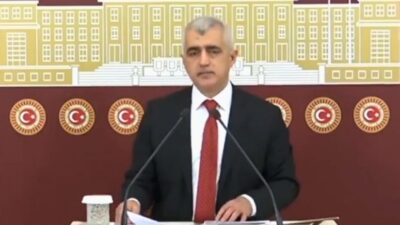 Ömer Faruk Gergellioğlu’nun DHKP-C Elemanı Pınar Birçok Hakkındaki Meclis Konuşması Ömer Faruk Gergerlioğlu'nun, TERÖRİST PINAR BİRÇOK'un hakkında TBMM'de yaptığı konuşma.