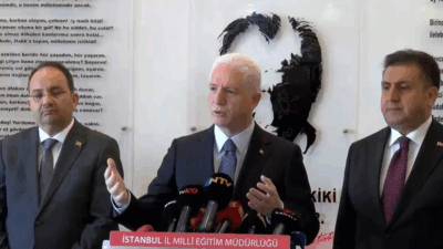 İstanbul Valisi Davut Gül, Şişli Nilüfer Hatun Ortaokulu öğrencilerini afet